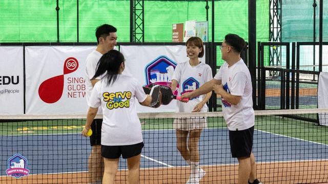 Giải đấu Singapore Alumni Open Pickleball Tournament: Kết nối cựu du học sinh, lan tỏa yêu thương - Ảnh 2.