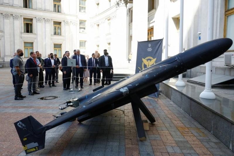Ukraine gặp khó trước UAV, tên lửa mới của Nga - Ảnh 1.