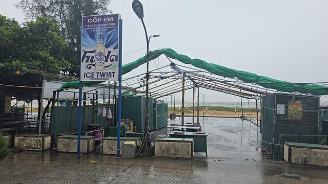 Quảng Trị 'nín thở' đón bão số 5 - Ảnh 3.