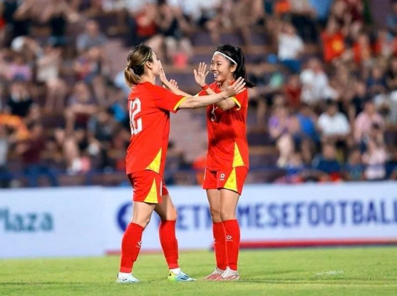 Huỳnh Như đóng vai trò mới ở đội tuyển nữ Việt Nam, AFF Cup thêm phần lôi cuốn- Ảnh 1. Huỳnh Như đóng vai trò mới ở đội tuyển nữ Việt Nam, AFF Cup thêm phần lôi cuốn- Ảnh 1.