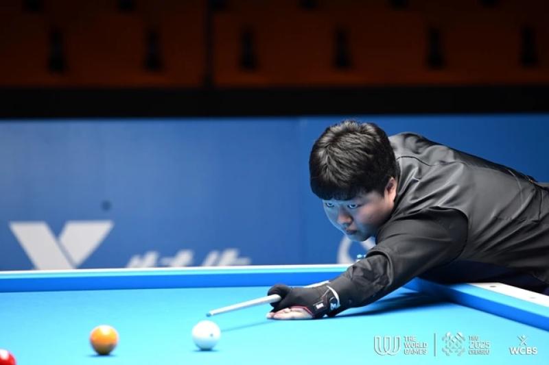Billiards: Trần Quyết Chiến nước rút thần tốc, đánh bại 'vua thời gian' để vào bán kết- Ảnh 2. Billiards: Trần Quyết Chiến nước rút thần tốc, đánh bại 'vua thời gian' để vào bán kết- Ảnh 2.