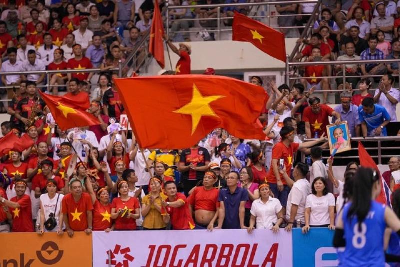 Người hùng Bích Tuyền tiết lộ chìa khóa giúp bóng chuyền nữ Việt Nam thắng ngược Thái Lan- Ảnh 2. Người hùng Bích Tuyền tiết lộ chìa khóa giúp bóng chuyền nữ Việt Nam thắng ngược Thái Lan- Ảnh 2.
