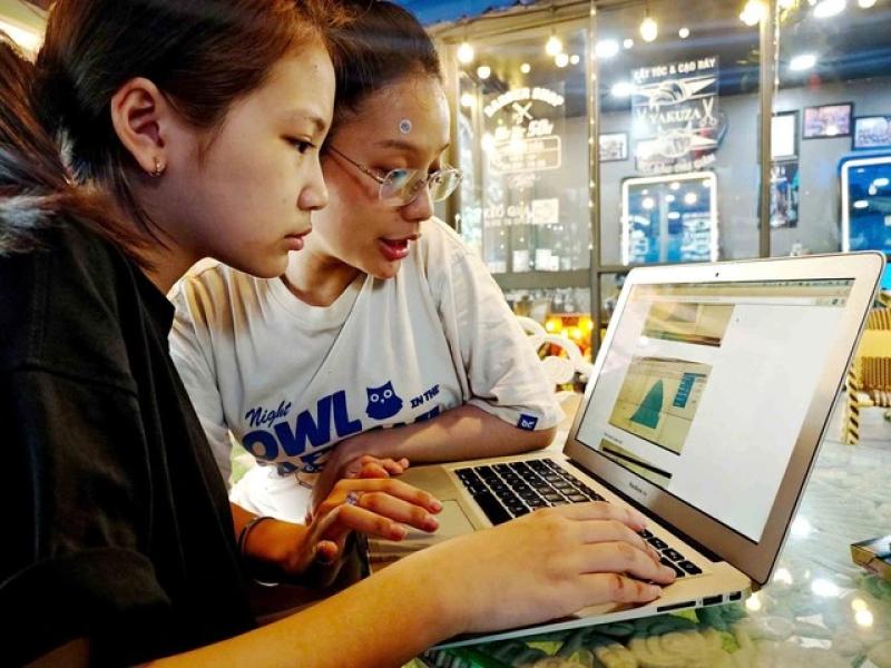 Trường ĐH ngòai công lập lo lắng chờ thí sinh nhập học năm 2025 - Ảnh 1. Trường ĐH ngòai công lập lo lắng chờ thí sinh nhập học năm 2025 - Ảnh 1.
