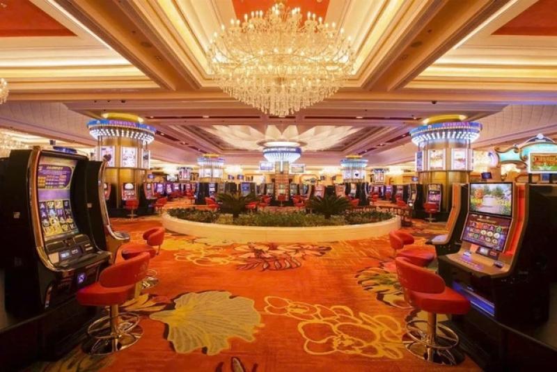 Xung quanh đề xuất tăng giá vé người Việt chơi casino trong nước- Ảnh 1. Xung quanh đề xuất tăng giá vé người Việt chơi casino trong nước- Ảnh 1.