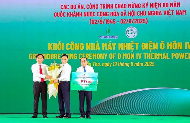 Petrovietnam khởi công dự án điện tỉ USD- Ảnh 4.