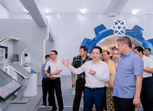 Không gian Truyền thống và Sáng tạo Hà Nội 2025: Dấu ấn tinh hoa ngàn năm - Ảnh 2.