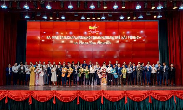 Doanh nghiệp trẻ bàn giải pháp đưa Nghị quyết của Bộ Chính trị vào thực tiễn- Ảnh 5.