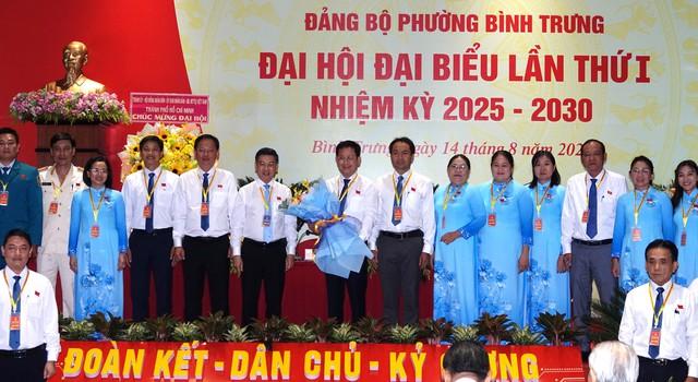 TP.HCM: Ông Trần Quốc Trung làm Bí thư phường Bình Trưng nơi có The Global City- Ảnh 4. TP.HCM: Ông Trần Quốc Trung làm Bí thư phường Bình Trưng nơi có The Global City- Ảnh 4.