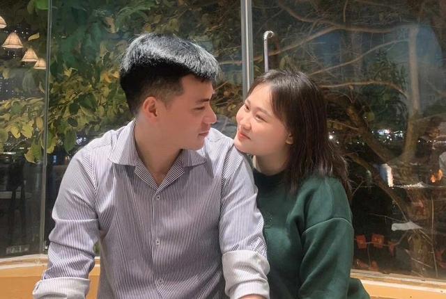 Khoảnh khắc xúc động của vợ chồng quân nhân trong lễ diễu binh gây sốt - Ảnh 4.