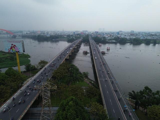 Cầu Bình Triệu 1 cấm ô tô 3 tháng- Ảnh 1. Cầu Bình Triệu 1 cấm ô tô 3 tháng- Ảnh 1.