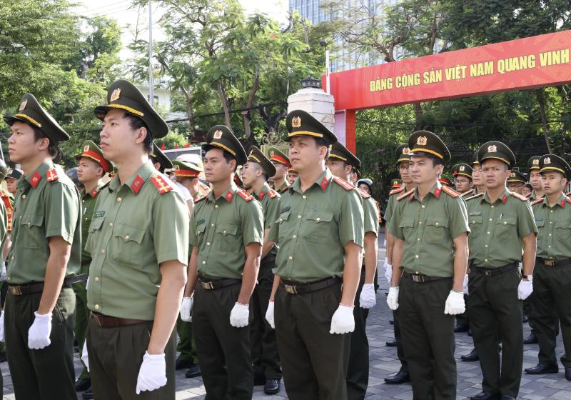 Công an TP.Đà Nẵng ra quân trấn áp tội phạm, bảo vệ các sự kiện lớn- Ảnh 9. Công an TP.Đà Nẵng ra quân trấn áp tội phạm, bảo vệ các sự kiện lớn- Ảnh 9.