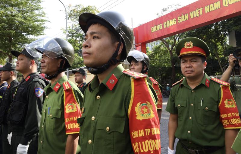 Công an TP.Đà Nẵng ra quân trấn áp tội phạm, bảo vệ các sự kiện lớn- Ảnh 7. Công an TP.Đà Nẵng ra quân trấn áp tội phạm, bảo vệ các sự kiện lớn- Ảnh 7.