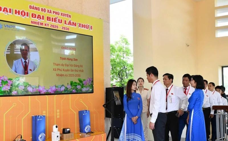 Trung tâm điều hành xã thông minh của VNPT: Đột phá chuyển đổi số cấp cơ sở - Ảnh 1. Trung tâm điều hành xã thông minh của VNPT: Đột phá chuyển đổi số cấp cơ sở - Ảnh 1.