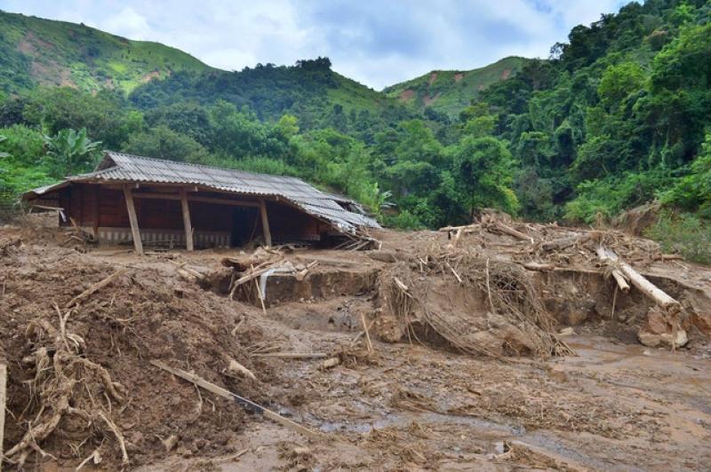 Trưởng bản ở Điện Biên chạy bộ trong đêm mưa, sơ tán giúp 80 người thoát chết- Ảnh 2.