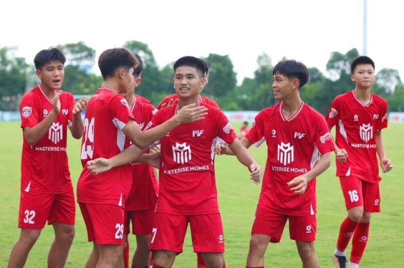 Thua vòng bảng, thắng chung kết: U.15 PVF bảo vệ thành công ngôi vương- Ảnh 3. Thua vòng bảng, thắng chung kết: U.15 PVF bảo vệ thành công ngôi vương- Ảnh 3.