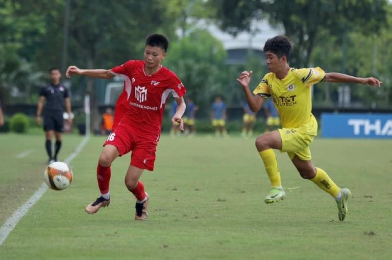Thua vòng bảng, thắng chung kết: U.15 PVF bảo vệ thành công ngôi vương- Ảnh 2. Thua vòng bảng, thắng chung kết: U.15 PVF bảo vệ thành công ngôi vương- Ảnh 2.