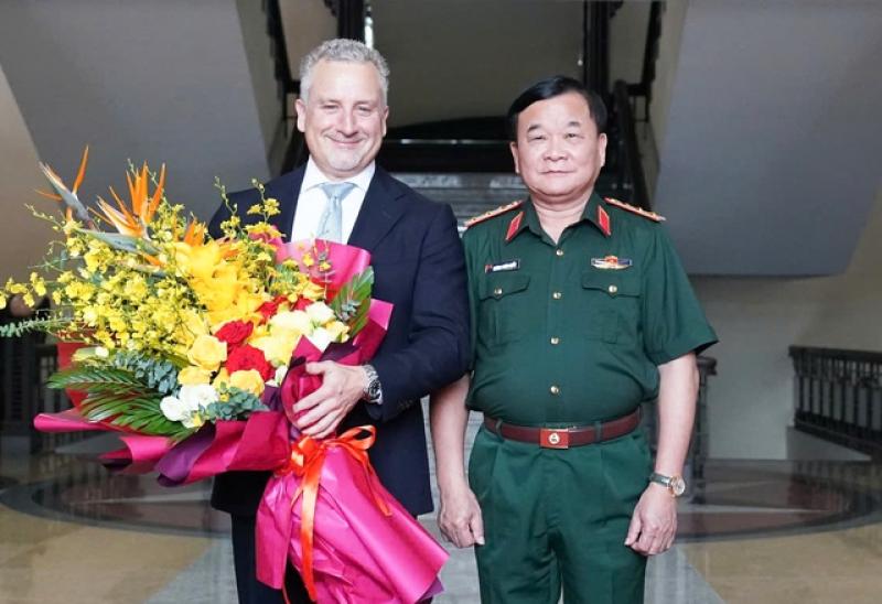 Bộ Quốc phòng hoan nghênh Úc cử quân nhân sang học tiếng Việt- Ảnh 1. Bộ Quốc phòng hoan nghênh Úc cử quân nhân sang học tiếng Việt- Ảnh 1.