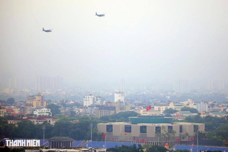 Biên đội trực thăng, CASA lần đầu luyện bay diễu binh trên Quảng trường Ba Đình- Ảnh 20.