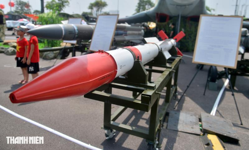 Hình ảnh 5 loại tên lửa hiện đại của tiêm kích Su30-MK2 lần đầu được công bố- Ảnh 4.