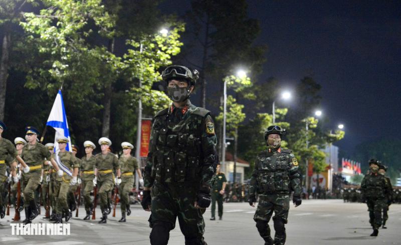 Quân nhân Nga , Lào , Campuchia tham gia diễu binh tại Quảng trường Ba Đình - Ảnh 13.