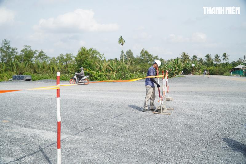 Người dân ‘xé rào’ vào công trường cầu Đại Ngãi vì không có biển cấm- Ảnh 8.