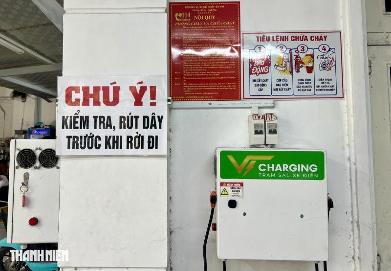 Bên trong trạm sạc xe điện ở TP.HCM PCCC như thế nào? - Ảnh 3.