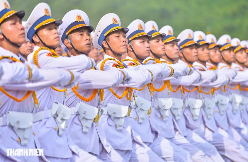 Toàn cảnh 16.000 chiến sĩ đội nắng tổng hợp luyện diễu binh Quốc khánh 2.9- Ảnh 7.