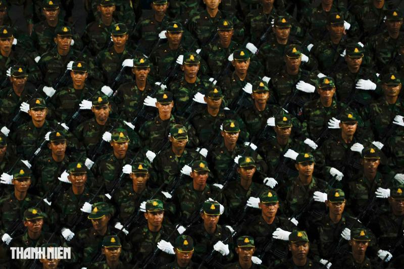 Quân nhân Nga , Lào , Campuchia tham gia diễu binh tại Quảng trường Ba Đình - Ảnh 11.