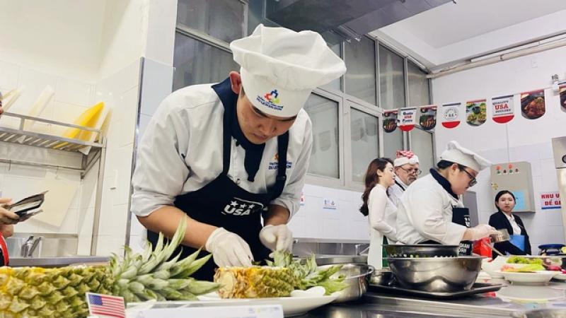 Danh sách ngành nghề miễn 100% học phí bậc trung cấp, cao đẳng - Ảnh 2.
