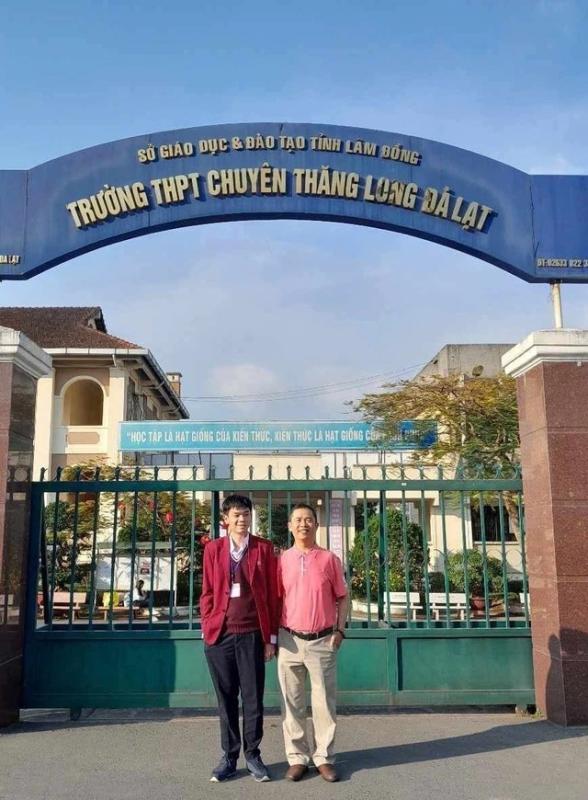 'Ngôi sao' tin học Lâm Đồng đạt huy chương bạc kỳ thi Olympic Tin học quốc tế- Ảnh 5. 'Ngôi sao' tin học Lâm Đồng đạt huy chương bạc kỳ thi Olympic Tin học quốc tế- Ảnh 5.