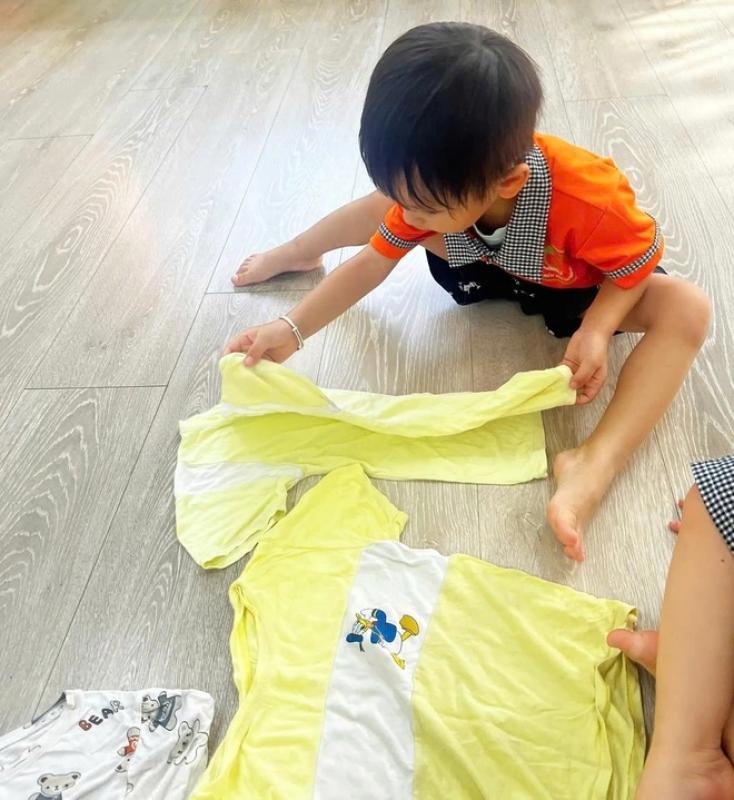 Có phải trẻ đến trường mầm non... toàn chơi? - Ảnh 2.