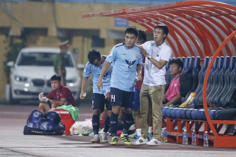 BHL tạm quyền đội tuyển Việt Nam: Thầy Kim tuyệt đối tin tưởng, xuất hiện nhân vật đặc biệt…- Ảnh 4.