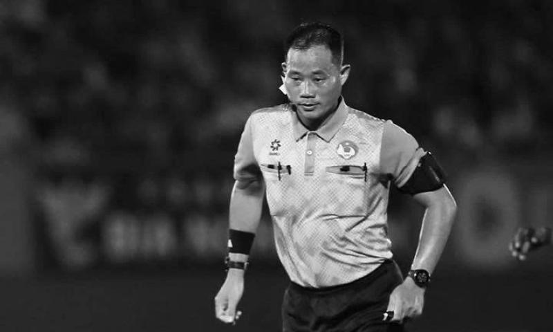Trọng tài Trần Đình Thịnh đáng lẽ sẽ thổi Siêu cúp, lễ an táng tại quê nhà ngày 7.8- Ảnh 1. Trọng tài Trần Đình Thịnh đáng lẽ sẽ thổi Siêu cúp, lễ an táng tại quê nhà ngày 7.8- Ảnh 1.