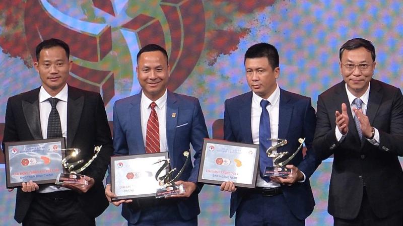Trọng tài Trần Đình Thịnh đáng lẽ sẽ thổi Siêu cúp, lễ an táng tại quê nhà ngày 7.8- Ảnh 5. Trọng tài Trần Đình Thịnh đáng lẽ sẽ thổi Siêu cúp, lễ an táng tại quê nhà ngày 7.8- Ảnh 5.