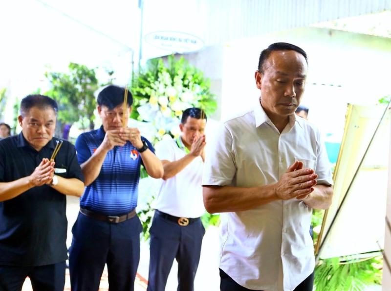 ‘Đêm trắng’ cuối cùng bên trọng tài Trần Đình Thịnh, VFF thay đổi thời gian tập huấn- Ảnh 5. ‘Đêm trắng’ cuối cùng bên trọng tài Trần Đình Thịnh, VFF thay đổi thời gian tập huấn- Ảnh 5.