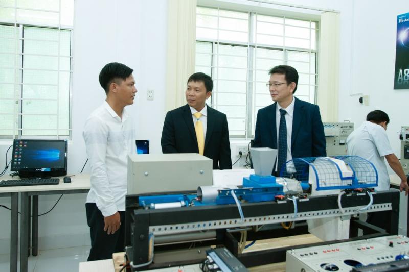 Thêm 3 ngành kỹ thuật của Trường ĐH Trà Vinh đạt kiểm định ABET- Ảnh 1.