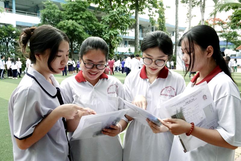 Những ngành, trường nào dự đoán điểm chuẩn từ 25 trở lên?- Ảnh 1. Những ngành, trường nào dự đoán điểm chuẩn từ 25 trở lên?- Ảnh 1.
