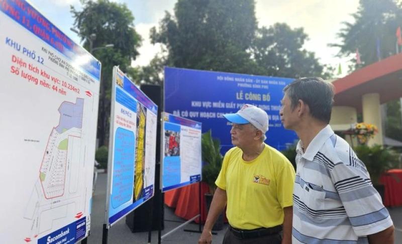 Phường đầu tiên của TP.HCM công bố miễn giấy phép xây dựng - Ảnh 2.