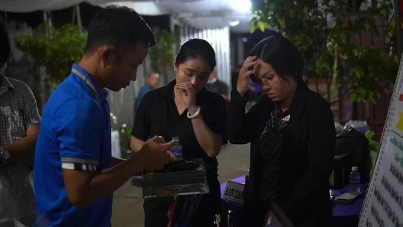 Mái đầu bạc tiễn biệt mái đầu xanh: Chuyến thăm nhà lần cuối của trọng tài Trần Đình Thịnh!- Ảnh 4. Mái đầu bạc tiễn biệt mái đầu xanh: Chuyến thăm nhà lần cuối của trọng tài Trần Đình Thịnh!- Ảnh 4.