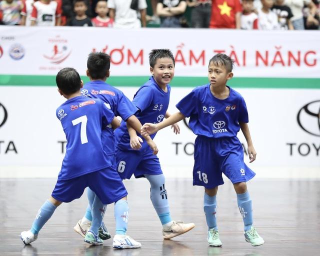 Thắng thuyết phục Đồng Nai, Thanh Hóa đăng quang giải vô địch U.9 toàn quốc- Ảnh 2.