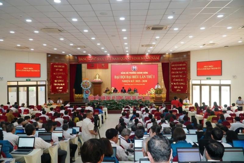 Phường Chánh Hưng ở TP.HCM phát triển kinh tế ven sông thế nào?- Ảnh 1. Phường Chánh Hưng ở TP.HCM phát triển kinh tế ven sông thế nào?- Ảnh 1.