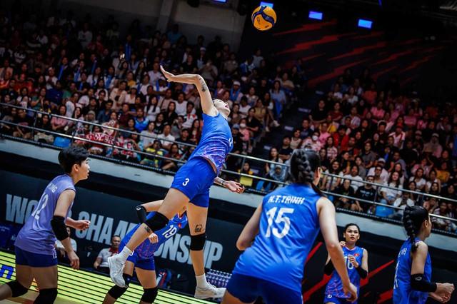 FIVB khen ngợi màn thể hiện 'kinh ngạc' của đội tuyển bóng chuyền nữ Việt Nam, còn Ba Lan nói gì?- Ảnh 2.