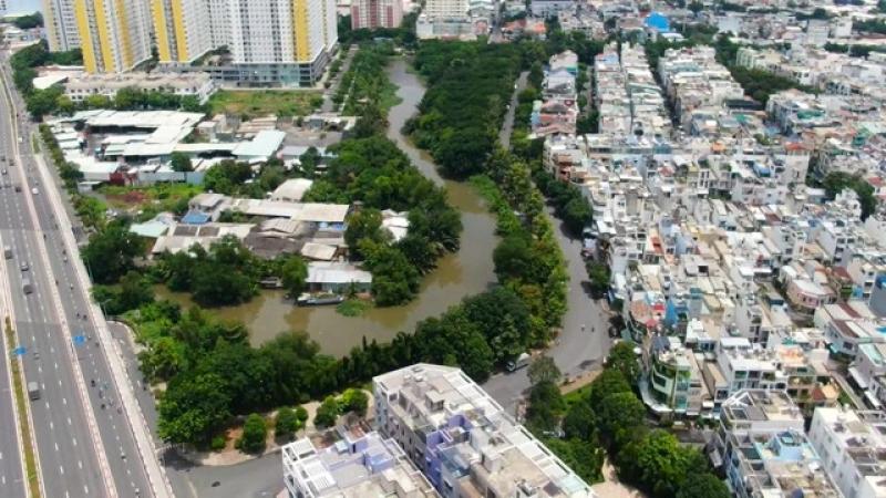 Dự án cải tạo tuyến rạch gần 2.000 tỉ ở TP.HCM 'đứng bánh' cả chục năm- Ảnh 4.