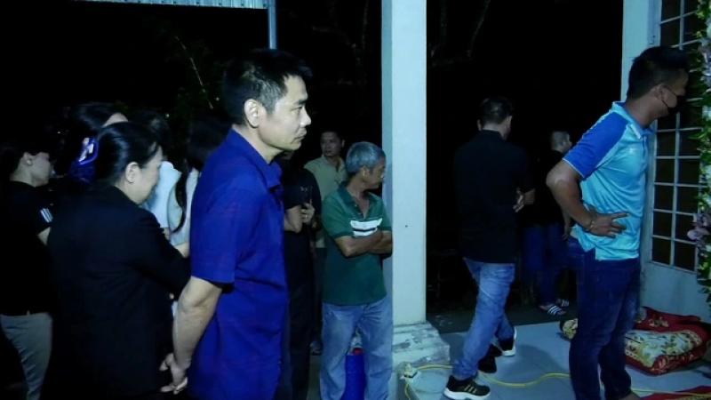 Mái đầu bạc tiễn biệt mái đầu xanh: Chuyến thăm nhà lần cuối của trọng tài Trần Đình Thịnh!- Ảnh 6. Mái đầu bạc tiễn biệt mái đầu xanh: Chuyến thăm nhà lần cuối của trọng tài Trần Đình Thịnh!- Ảnh 6.