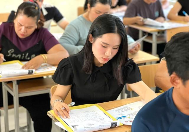 Sát hạch lái xe cho hơn 700 người dân đặc khu Côn Đảo TP.HCM - Ảnh 4.