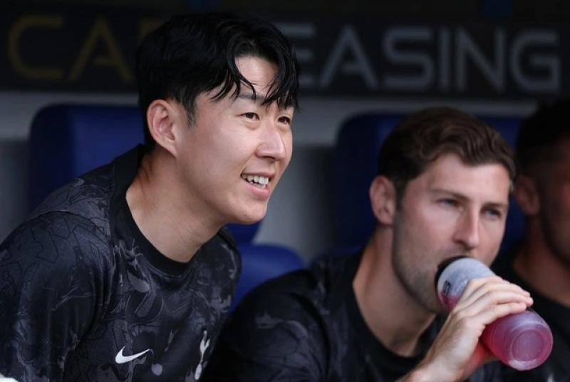 Son Heung-min chính thức chia tay Tottenham, đến nước Mỹ cạnh tranh với Messi- Ảnh 1. Son Heung-min chính thức chia tay Tottenham, đến nước Mỹ cạnh tranh với Messi- Ảnh 1.