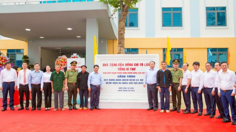 Khánh thành công trình y tế Tổng Bí thư tặng đồng bào vùng cao ở Tuyên Quang - Ảnh 2. Khánh thành công trình y tế Tổng Bí thư tặng đồng bào vùng cao ở Tuyên Quang - Ảnh 2.