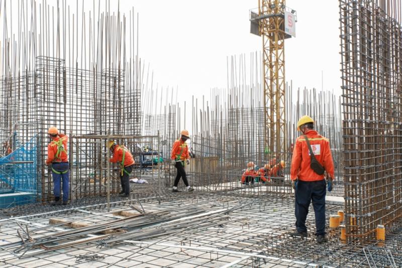 Chính thức cất nóc tòa căn hộ đầu tiên dự án Hanoi Melody Residences - Ảnh 2.
