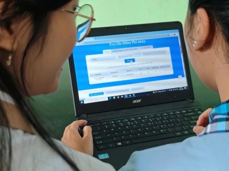 Sở GD-ĐT TP.HCM phát cảnh báo thủ đoạn lừa đảo học sinh - Ảnh 1.