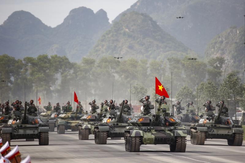 Quân đội, công an phô diễn sức mạnh với dàn khí tài hiện đại- Ảnh 1. Quân đội, công an phô diễn sức mạnh với dàn khí tài hiện đại- Ảnh 1.